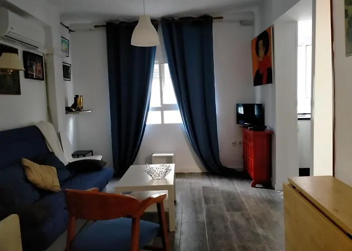 Apartamento recién reformado a 100 metros de la playa