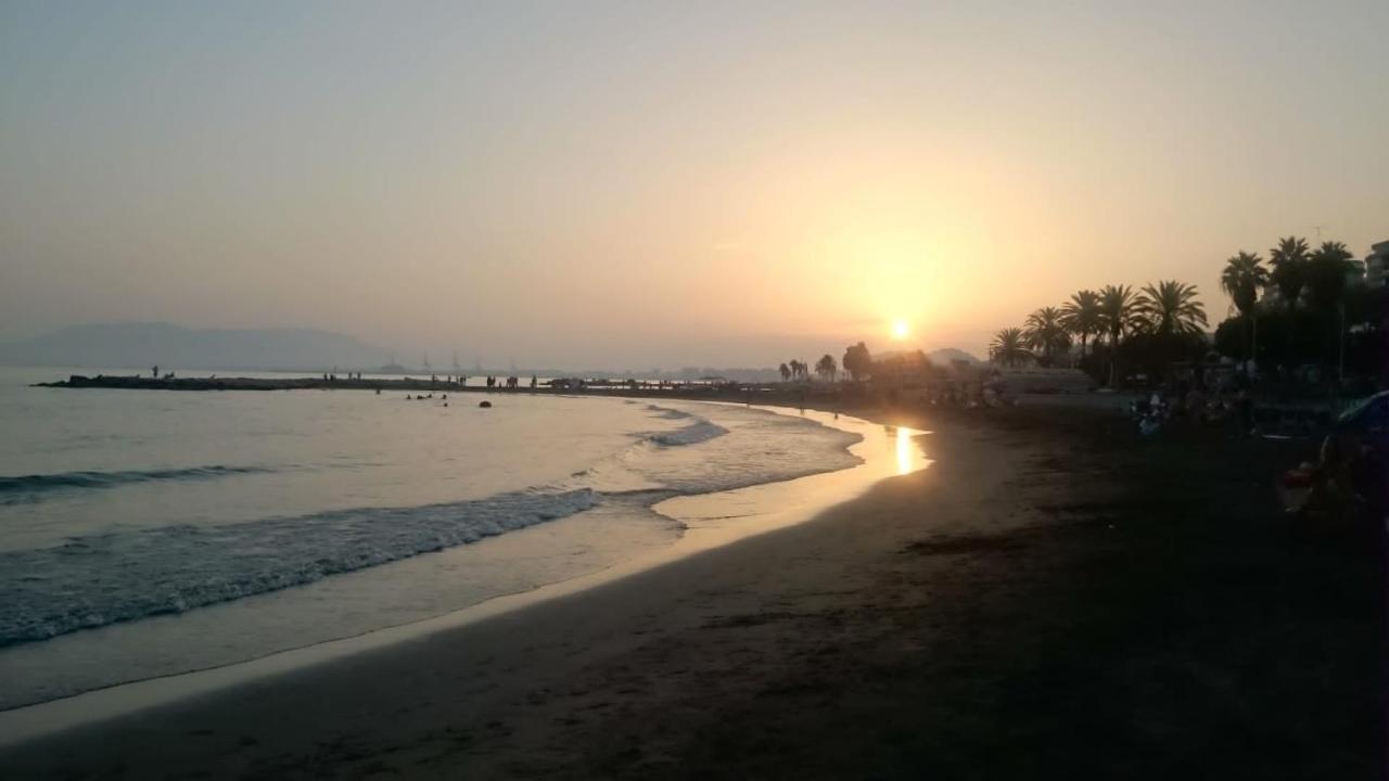 A 5min A Pie De La Playa De El Palo Appartement Málaga